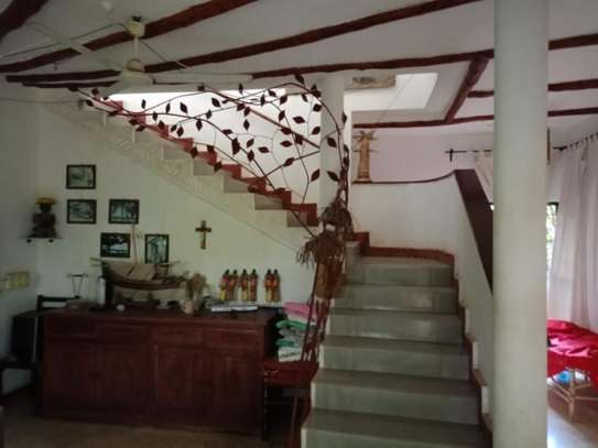 4 Bed Villa with En Suite at Malindi image 19