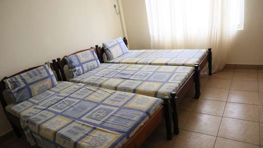 10 Bed Villa with Aircon at Nyali image 7