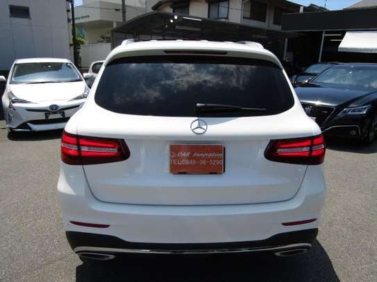 Mercedes Benz GLC-250 FULLY LOADED image 5