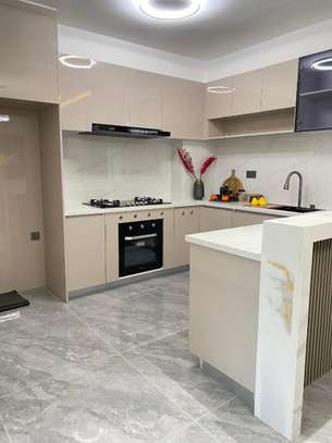 3 Bed Apartment with En Suite in Kileleshwa image 3