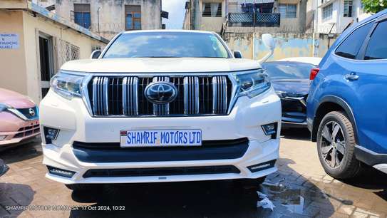 Toyota Land cruiser Prado TX petrol 2018 4wd image 1