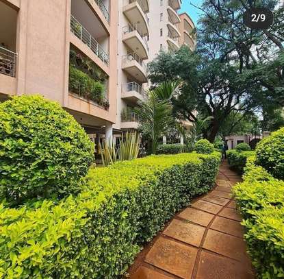 4 Bed Apartment with En Suite in Kileleshwa image 1