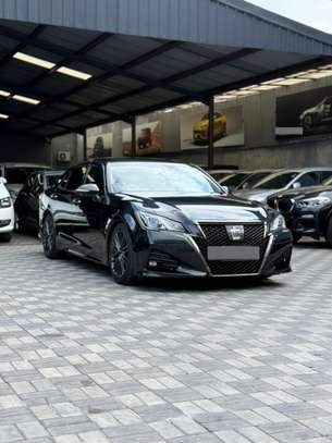 Toyota Crown Hybrid athlete S image 1