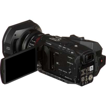 Panasonic HC-X1500 UHD 4K HDMI Pro Camcorder with 24x Zoom image 5