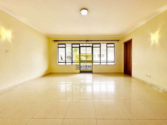 4 Bed Townhouse in General Mathenge image 9