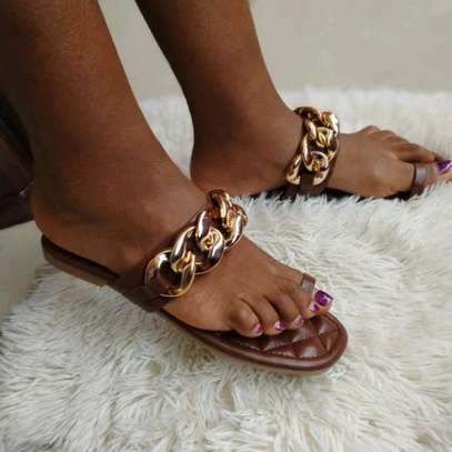 Ladies sandals image 1