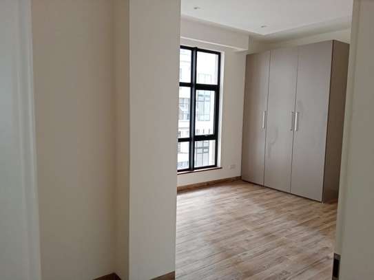 Stunningly Lovely And Luxurious 3 Bedrooms Duplexes Apartments In Riverside Drive image 13