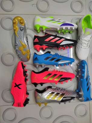 Football shoes/boots imported image 3