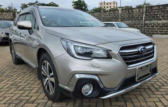Subaru outback Brown 2018 AWD image 6