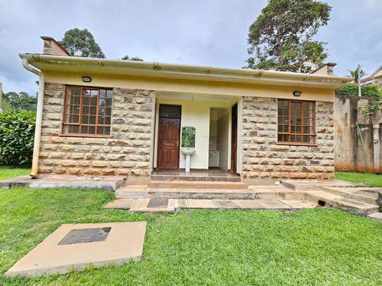 4 Bed House with En Suite in Rosslyn image 9