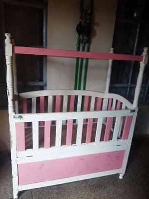 Baby cot image 1