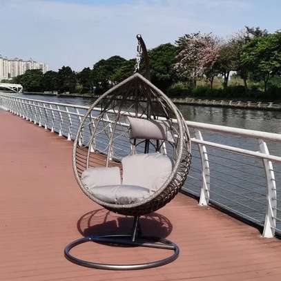 Hammock Swing: Modern Rattan Chair, Cozy & Elegant Style image 7