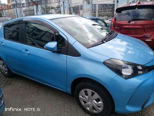 Toyota vitz image 1