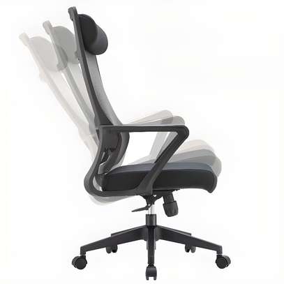 Office seats: Mesh high back swivel office seat image 2