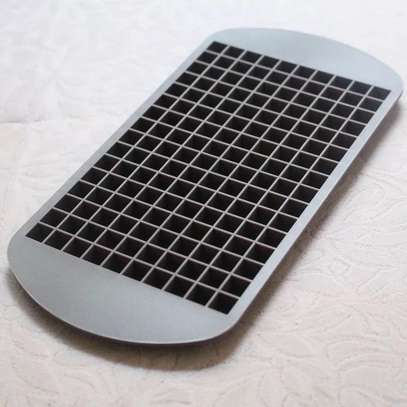 Reusable Silicon Ice Cube Mould image 2