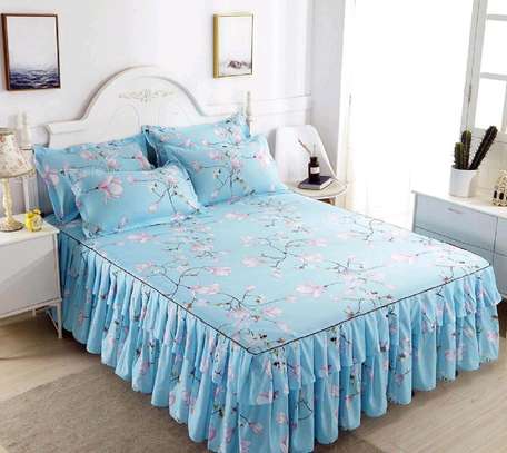 Bedskirts/ bed covers image 6