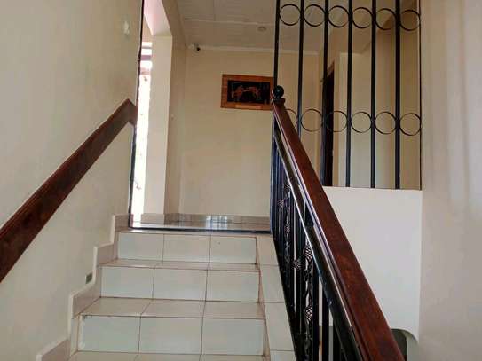 4 BEDROOM MANSION FOR SALE IN RUAI image 2