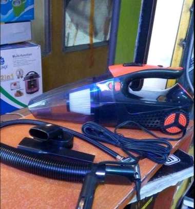 Portable car vacuum cleaner with a tire inflator image 1