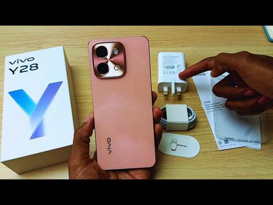 Vivo Y28 - 6.64", 8GB RAM + 256 GB, Dual SIM 6000mAh image 4