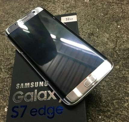 Samsung galaxy s7 edge image 3