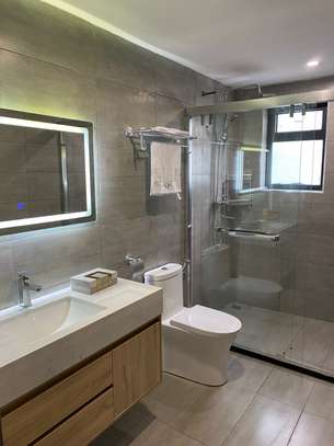 1 Bed Apartment with En Suite in Kileleshwa image 9