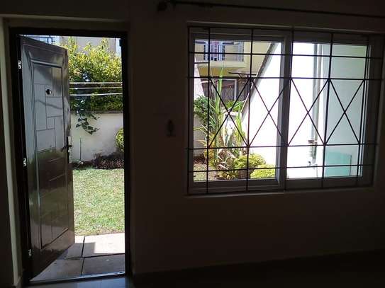 3 Bed House with En Suite in Syokimau image 9