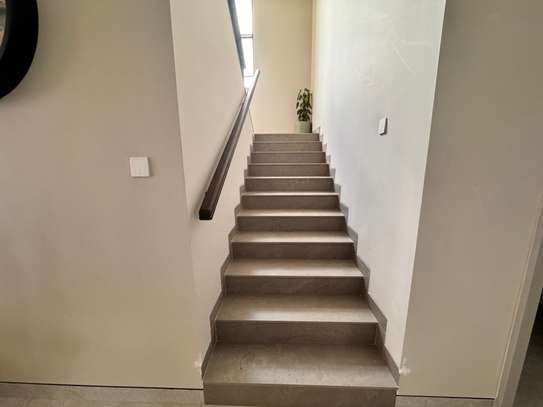 4 Bed Townhouse with En Suite in Langata image 12