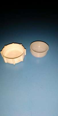 jerrican caps image 3