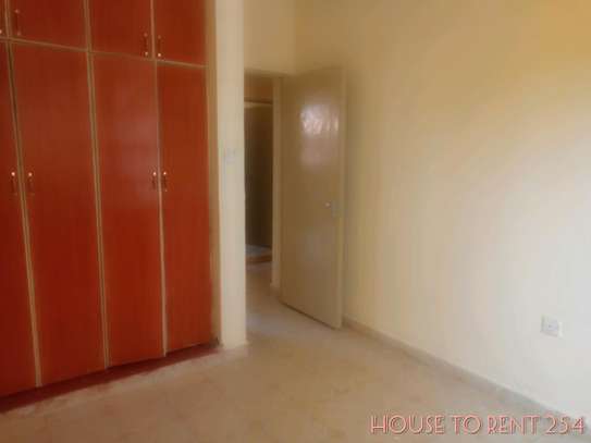 TO RENT TWO BEDROOM ENSUITE TO RENT image 6