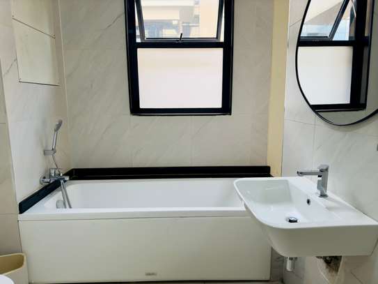 2 Bed Apartment with En Suite at Rhapta Road image 11