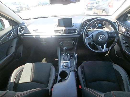 Mazda axela 2014 for sale in Mombasa image 3