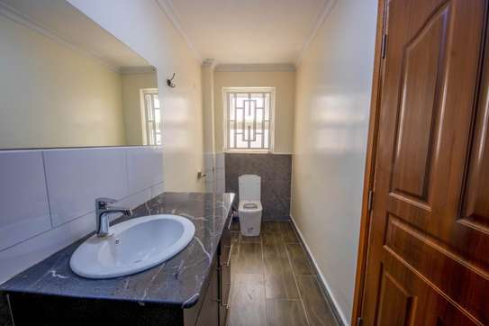 4 Bed House with En Suite at Kamiti Road image 9