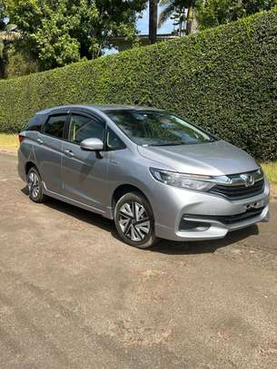 Honda fit shuttle Hybrid 1500cc 2018 model image 9