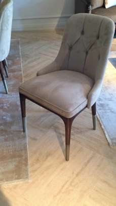 Dining chairs / image 1