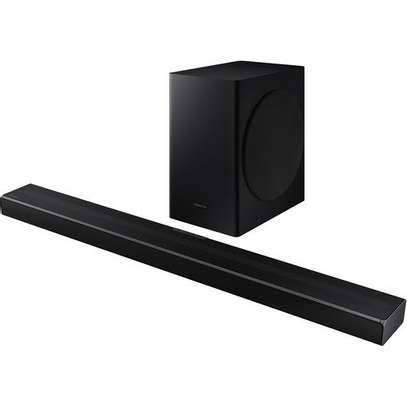 Samsung HW-Q60T 5.1ch Soundbar with 3D Surround Sound and Acoustic Beam (2020) , Black-Hot Deals image 1