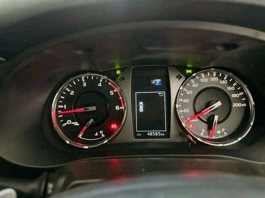 2022 Toyota Hilux GR Sports Series image 13