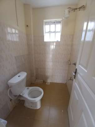2 bedroom apartment to let in Ruaka image 12