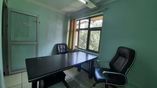 Furnished 300 ft² office for rent in Kilimani image 3