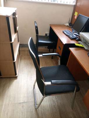 Furnished office space to let image 2