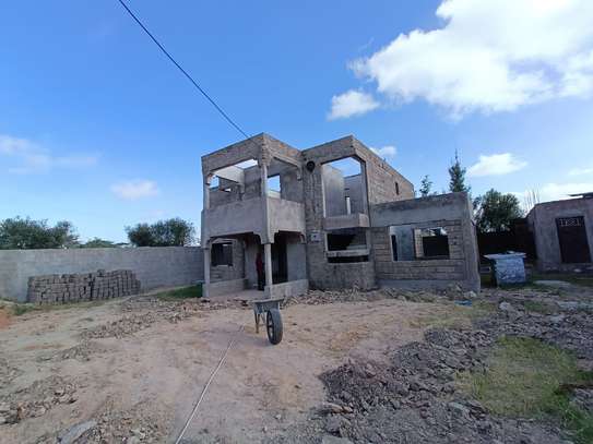 4 Bed House in Kamulu image 2
