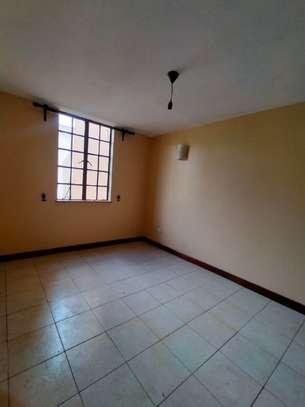 3 Bed Apartment with En Suite in Kilimani image 6