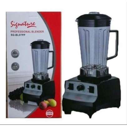 Signature Heavy Duty Commercial Blender image 1