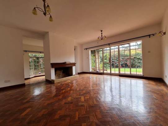 4 Bed Townhouse with Walk In Closet in Lavington image 16