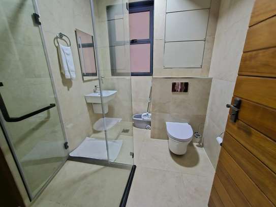 2 Bed Apartment with En Suite in Westlands Area image 4