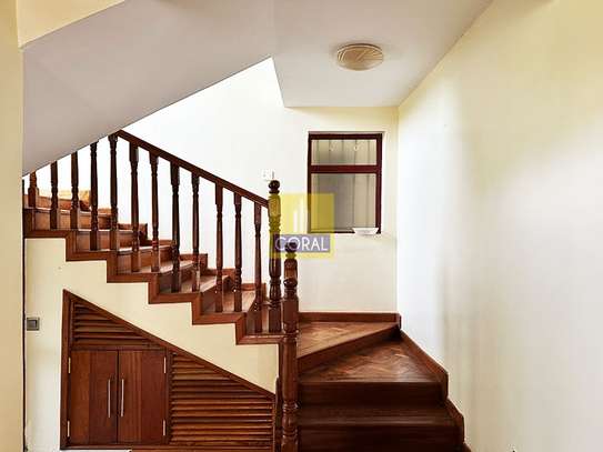 4 Bed Villa with Swimming Pool in Limuru image 18