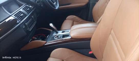 BMW X6 image 6