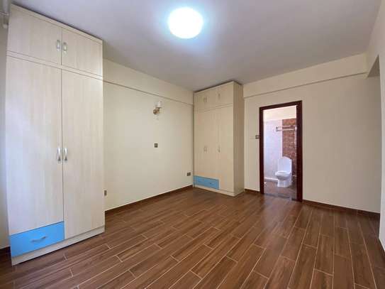 3 Bed Apartment with En Suite in Lavington image 2