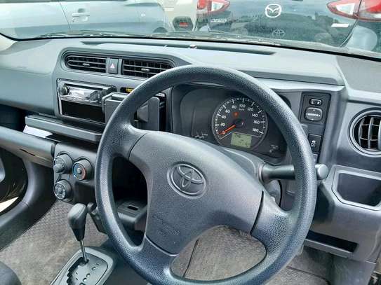 Toyota Probox F Xtra 2017 image 4
