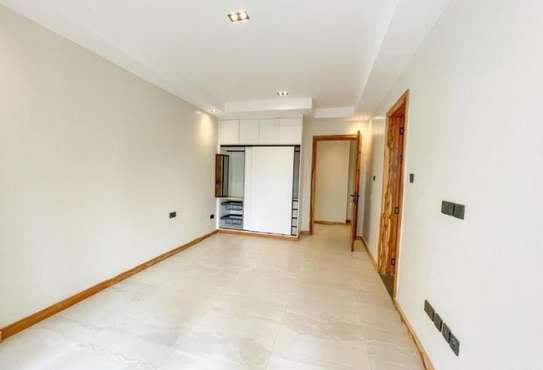 3 Bed Apartment with En Suite at Peponi Road image 17