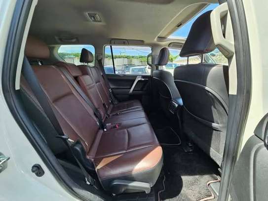 Toyota prado TXL 2017 image 4